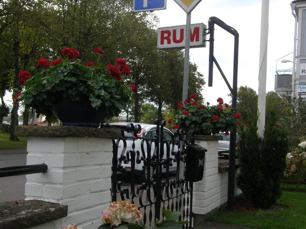 Monicas Rumsuthyrning Borgholm Buitenkant foto